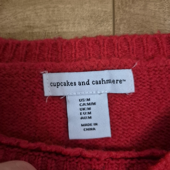 Cupcakes and Cashmere Women’s Red Intarsia Heart Pullover Sweater – Size Medium - Picture 2 of 4